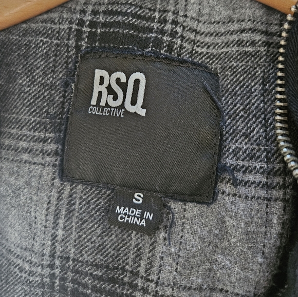 RSQ Black Hooded Men's Jacket size Small - Picture 3 of 5